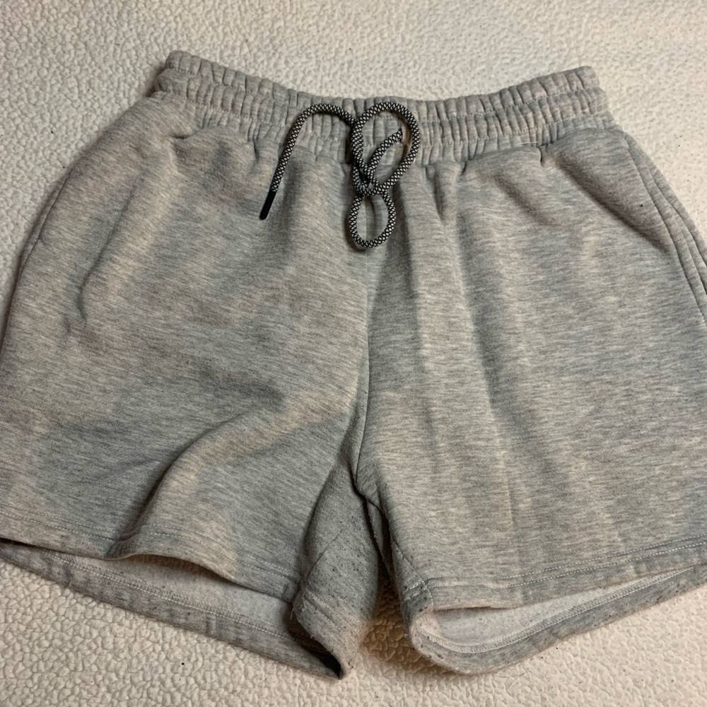 Gray sweatpant shorts for men super comfy with drewstring